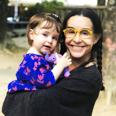 Lucélia e sua neta Carolina