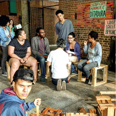 Rincon Sapiência, Lucélia Santos, o Diretor Diego da Costa e Elenco Nos Bastidores